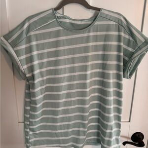 SHEIN Mint and White Patterned Top